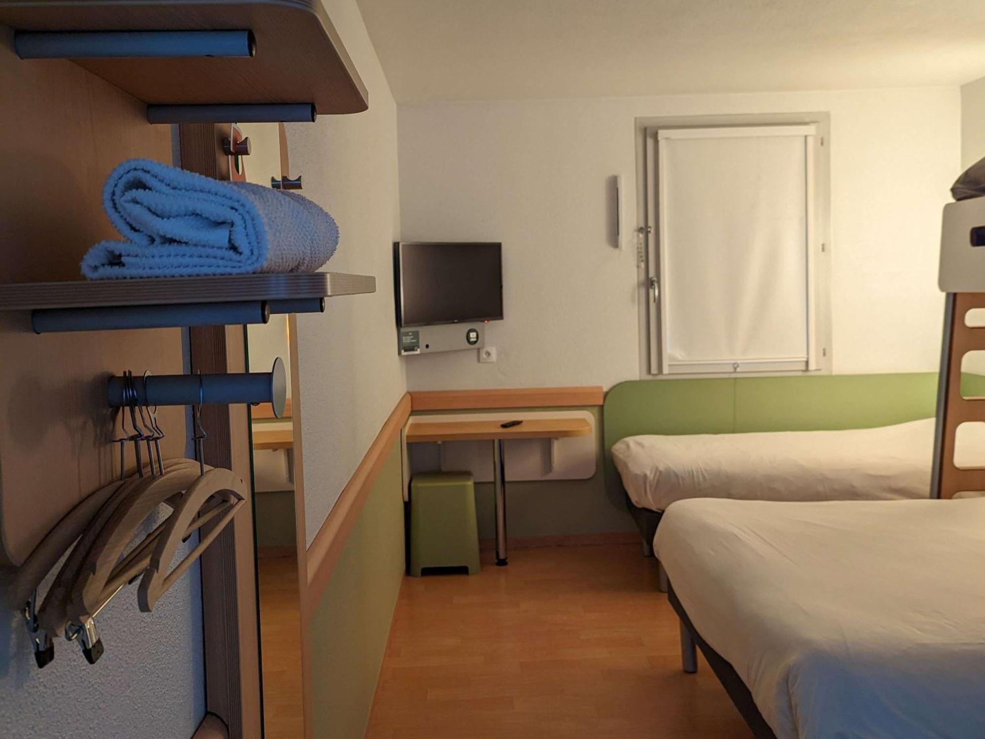 Ibis Budget Saint-Omer Centre Exterior foto